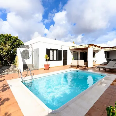 Villa Alfredina With Private Pool *